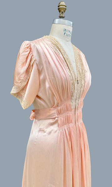 CHANTILLY LACE PEIGNOIR 40s Dress • Medium