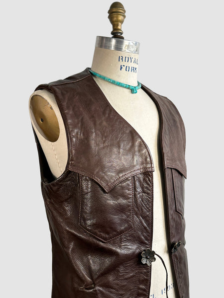 EAST WEST Musical Instruments 70s Mens Leather Vest • Medium