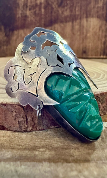 TRIBAL RULES Vintage 50s Mexican Silver and Green Onyx Brooch