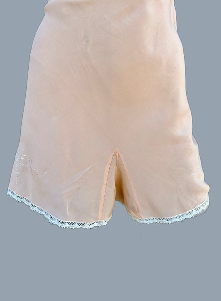 LORD AND TAYLOR Vintage 40's Silk Bloomers • 30"