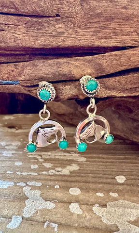 HORSE ROUND UP Sterling Silver & Turquoise Stud Earrings