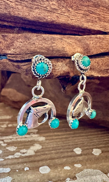 HORSE ROUND UP Sterling Silver & Turquoise Stud Earrings