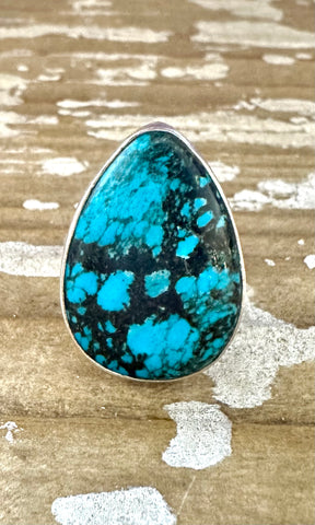 CRIES IN TURQUOISE Large Sterling Silver & Turquoise Ring • Size 6 1/2
