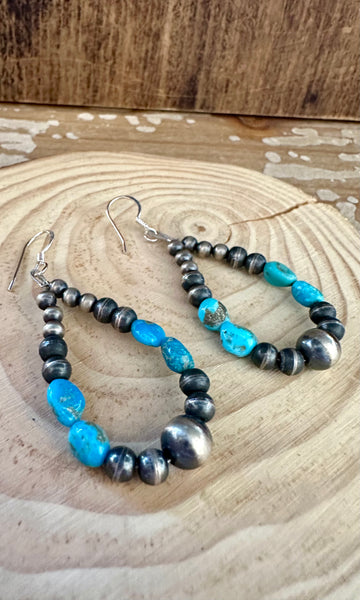 DINE'H NATIVE ARTS Turquoise Sterling Silver Earrings