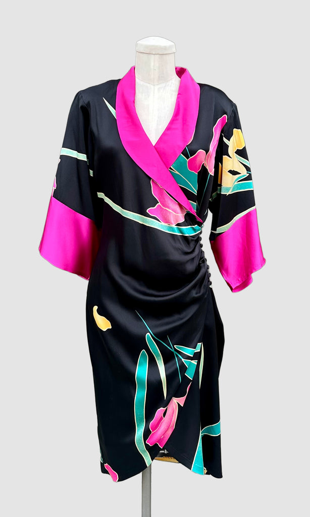 flora kung silk dress #FloraKung is truly OUTRAGEOUS! Flora Kung is one of my favorite vintage designers. Theyre often made of silk and have the most beautiful patterns and prints that feel so lively., #jem #vaporwave