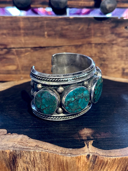 TURQUOISE TIDES Vintage Turquoise and Sterling Silver Cuff • 192g