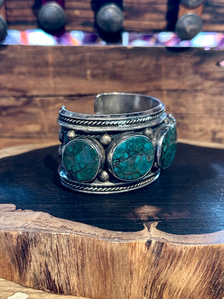 TURQUOISE TIDES Vintage Turquoise and Sterling Silver Cuff • 192g
