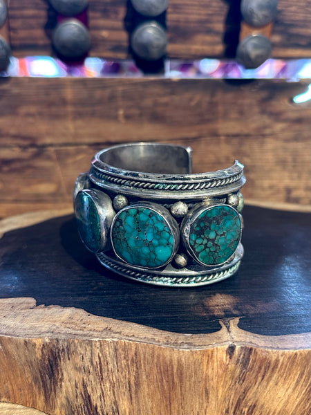 TURQUOISE TIDES Vintage Turquoise and Sterling Silver Cuff • 192g