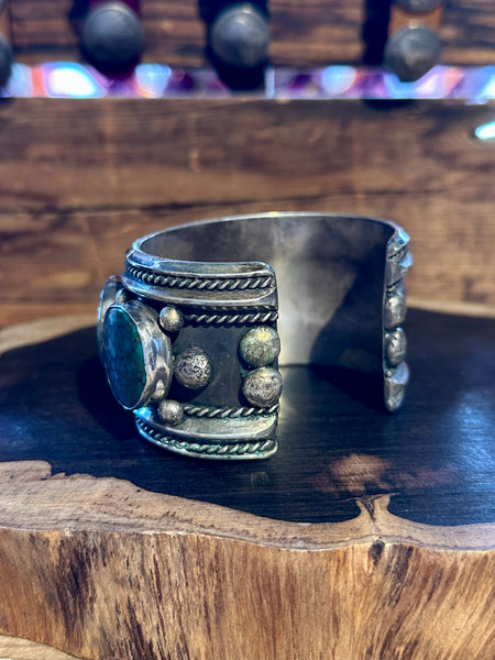 TURQUOISE TIDES Vintage Turquoise and Sterling Silver Cuff • 192g