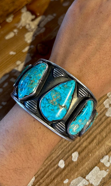 FOREVER TURQUOISE Vintage Sterling Silver Cuff • 102g