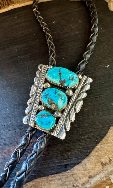 VINTAGE NUGGET Turquoise Bolo Tie w/ Leather Cord