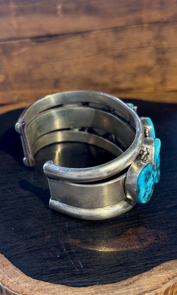 BRIGHT BLUE Vintage Turquoise and Sterling Silver Cuff • 116g