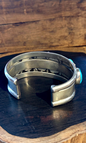 BRIGHT BLUE Vintage Turquoise and Sterling Silver Cuff • 116g