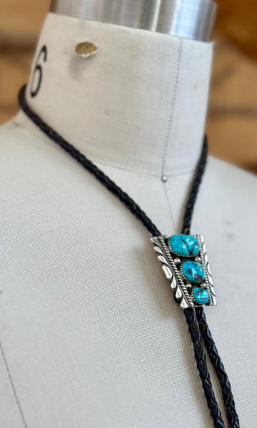 VINTAGE NUGGET Turquoise Bolo Tie w/ Leather Cord