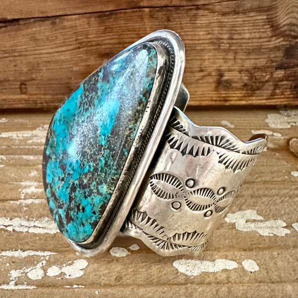 CHIMNEY BUTTE Navajo Large Turquoise & Silver Cuff