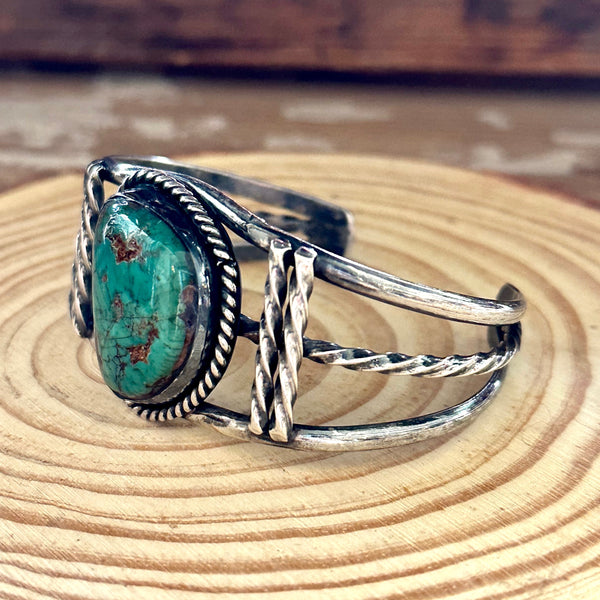 TWIRL TOGETHER Navajo Kingman Turquoise Sterling Silver Cuff 32g