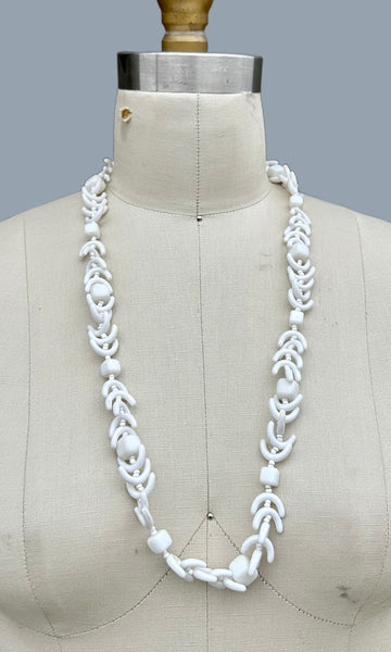 MIRIAM HASKELL Necklace Vintage 70s/80s Jewelry White Resin Beads