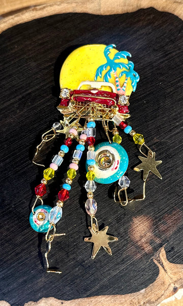 LUNCH At THE RITZ Vintage 80s Enamel Charm Brooch
