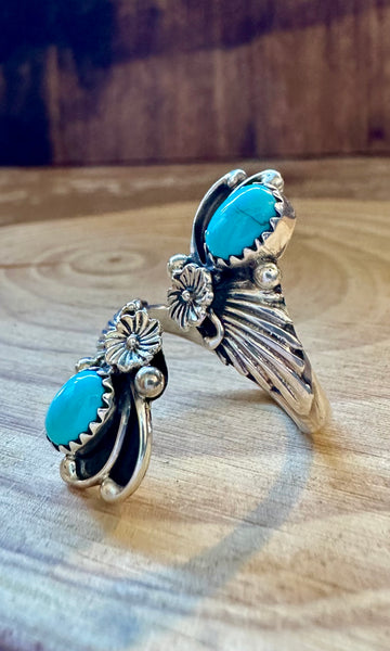 RUNNING BEAR Adjustable Turquoise and Silver Ring • Multiple Sizes