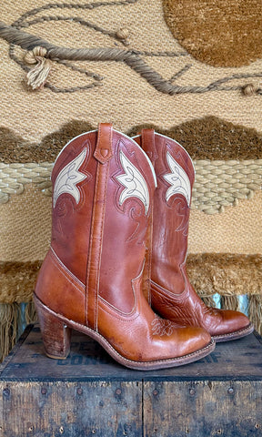 VINTAGE DINGO 1980s Leather Western Boots • Womens 6