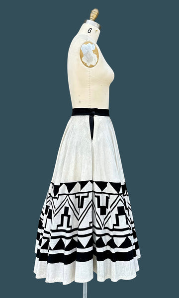 MEXICAN HAND PAINTED 50s Vintage Skirt • Small