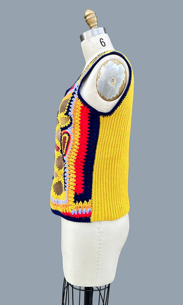 AWARE LEATHER CROCHET Vintage 70s Vest • Sm. to Med.