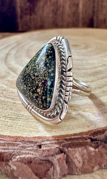 DAVE SKEETS Navajo Spiderweb Turquoise & Sterling Silver Ring • Size 7
