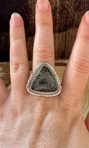 DAVE SKEETS Navajo Spiderweb Turquoise & Sterling Silver Ring • Size 7