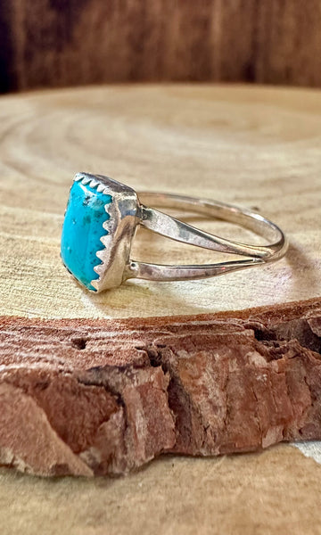 SMALL SQUARE TURQUOISE & Sterling Silver Ring • Sizes 8 & 9