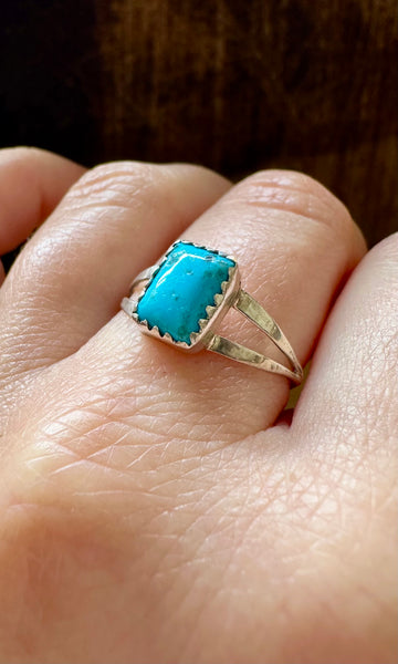 SMALL SQUARE TURQUOISE & Sterling Silver Ring • Sizes 8 & 9