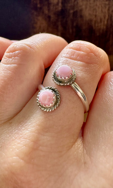 DOUBLE CONCH SHELL and Sterling Silver Adjustable Ring