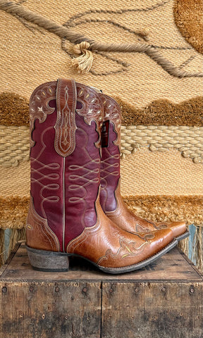 ARIAT COWBOY BOOTS • Mens 9.5B