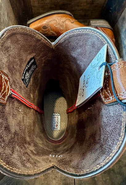 ARIAT COWBOY BOOTS • Mens 9.5B