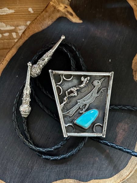 ROAD RUNNER Vintage Sterling Silver & Turquoise Bolo Tie w/ Leather Cord