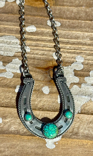 NAVAJO Silver & Triple Turquoise Horseshoe Necklace