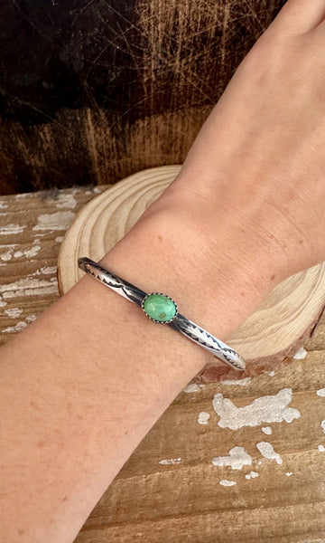 DAINTY GREEN TURQUOISE Bracelet 16g