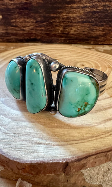 VIVIAN BARBONE TURQUOISE Cuff 36g