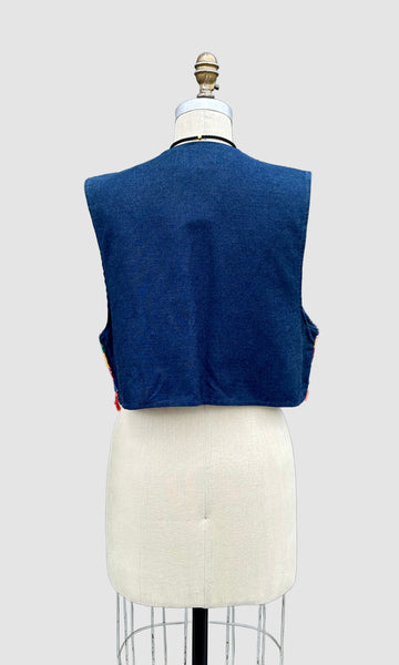 SACO BANANAS by Aria 90s Southwestern Weave Vest • Med/Lg