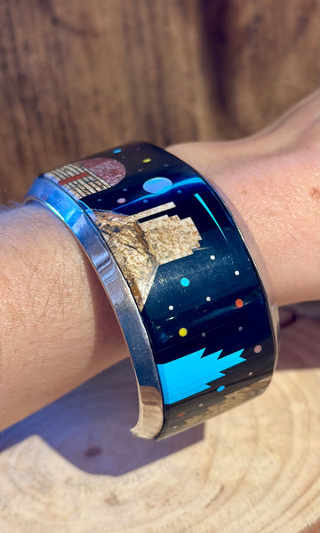 CALVIN DESSON Navajo Pueblo Night Sky Cuff