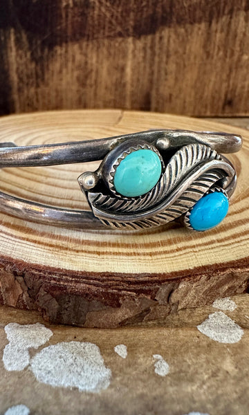 MEXICAN DOUBLE TURQUOISE Feather Cuff 24g