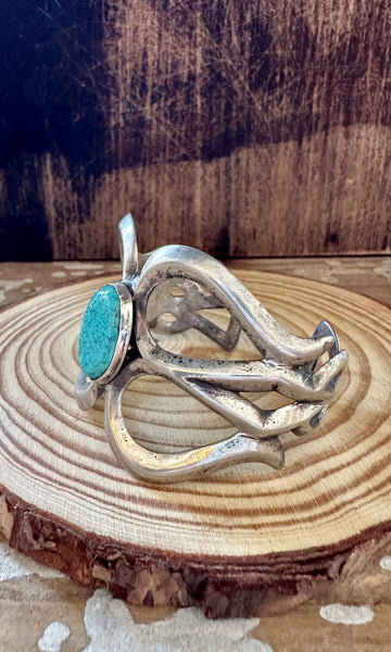 AMERICAN BEAUTY Vintage 60s 70s Sandcast Silver & Turquoise Cuff 40g