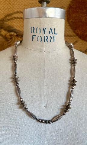 NAVAJO VINTAGE SILVER Necklace