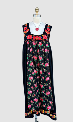GUNHELD FLØYSTAD NORWEGIAN 1930s Vintage Embroidered Folk Dress • Medium