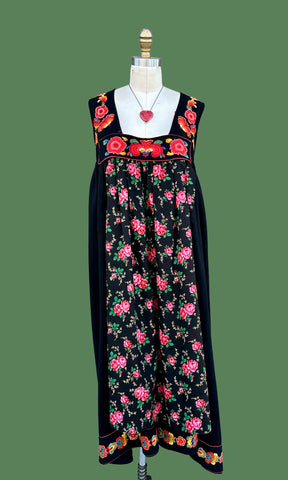 GUNHELD FLØYSTAD NORWEIGIAN 1930s Vintage Embroidered Folk Dress • Large