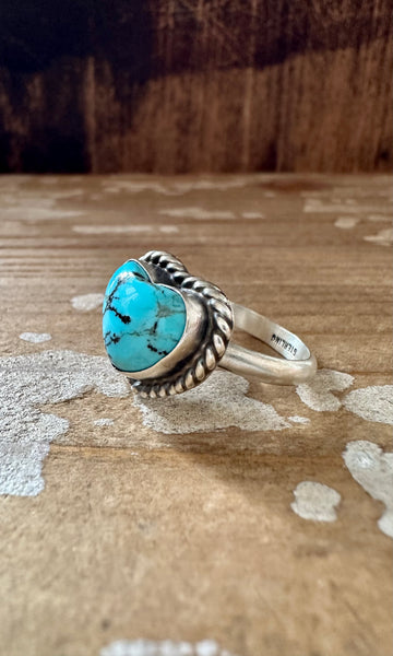 ADJUSTABLE TURQUOISE HEART Ring • Adjustable