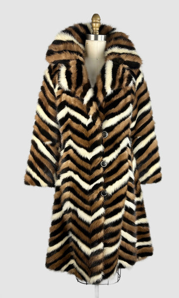 PATTERN PLAY 70s Chevron Pattern Patchwork  Mink Coat • Small