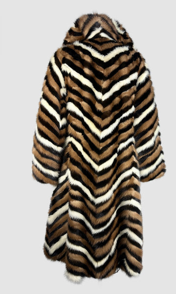 PATTERN PLAY 70s Chevron Pattern Patchwork  Mink Coat • Small