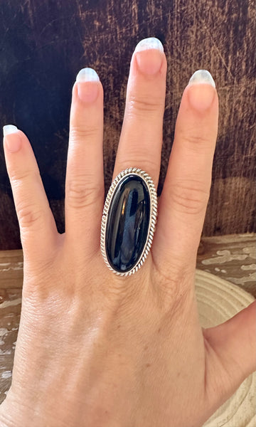 BLACK ONYX BEAUTY Silver Ring • Size 8