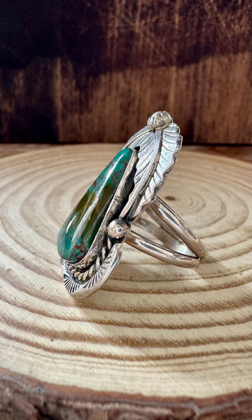 FEATHERED FRIEND Betta Lee Sterling Silver & Turquoise Statement Ring • Size 9.5