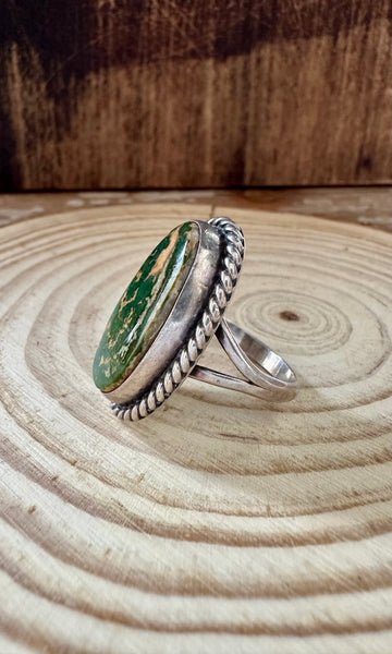 EARTHBOUND SAM PIASO Sterling Silver and Green Yellow Turquoise Ring • Size 8 1/2